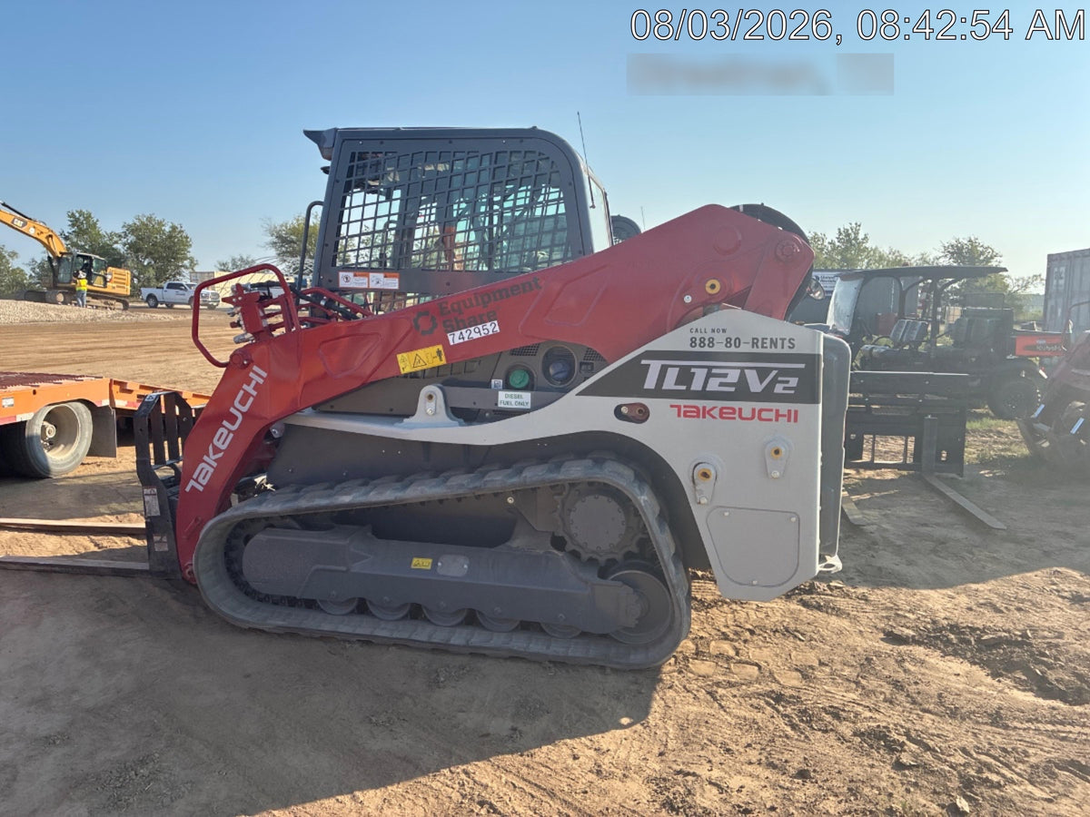 2026 TAKEUCHI TL12V2-CR