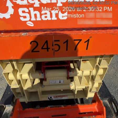 2022 JLG ES2632