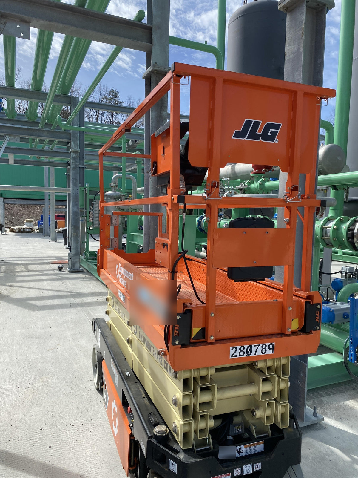 2022 JLG ES2632