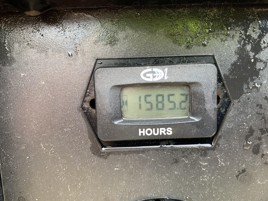 2019 Lincoln Electric Vantage 322 Welder Ready-Pak 3, Two wheel trailer, Fender and Light kit, Cable Rack