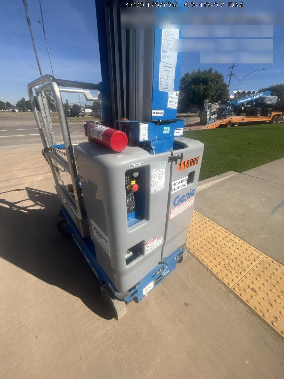 2020 GENIE GR-20