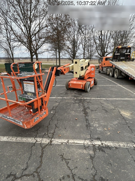2020 JLG E400AJPN