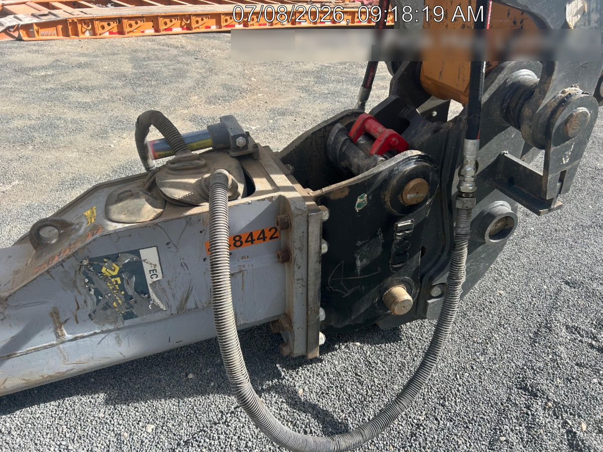 2024 CASE CX260E