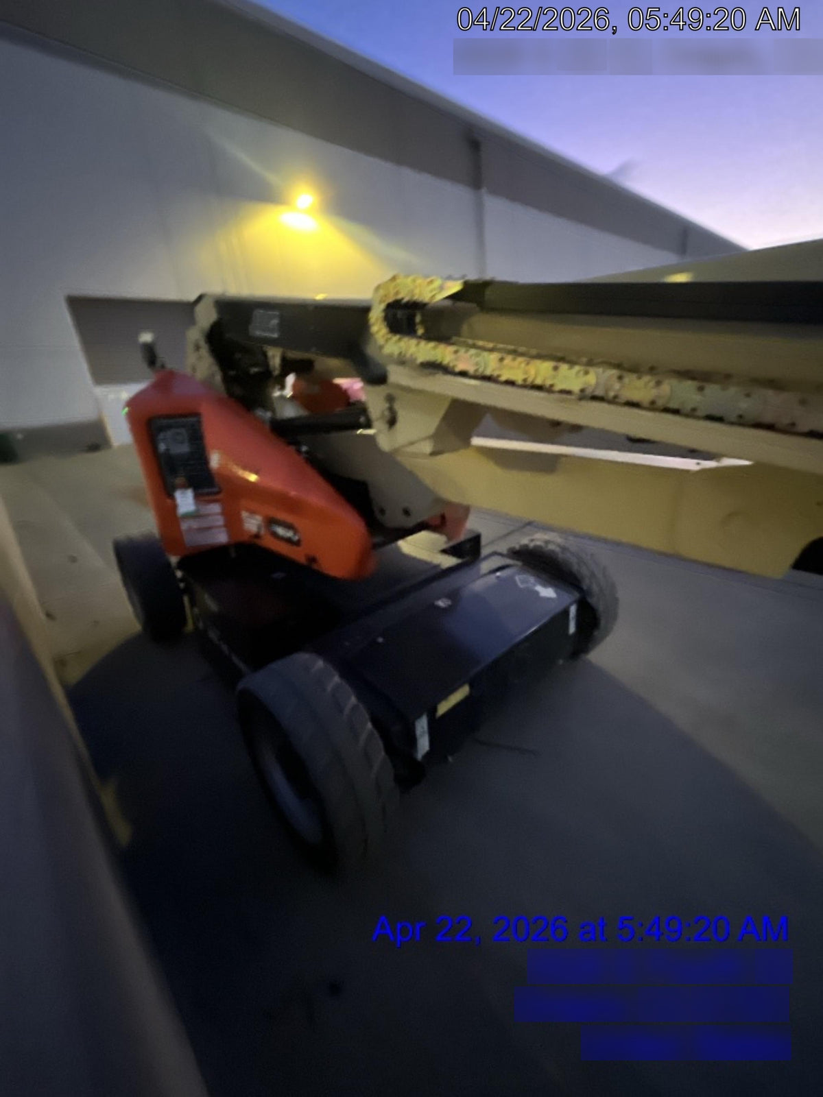 2024 JLG E450AJ