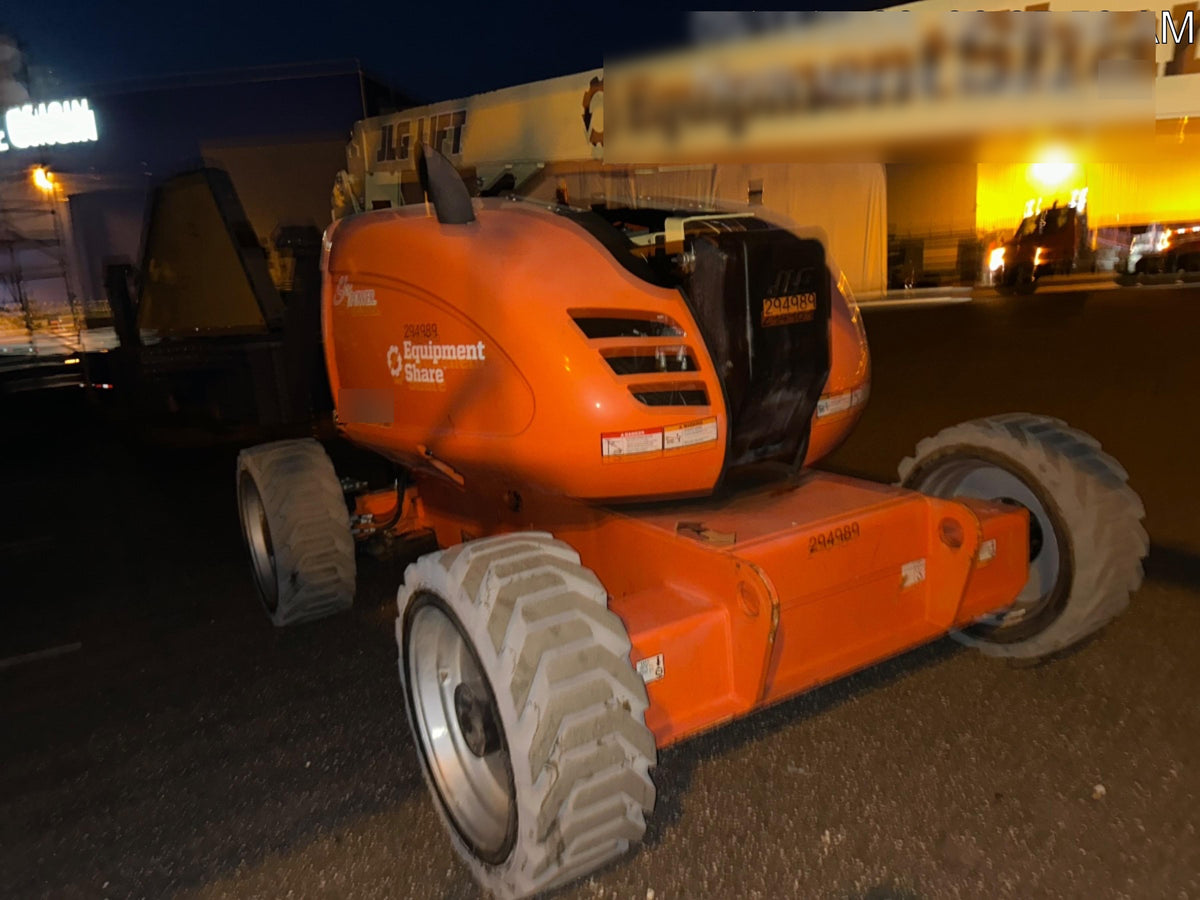 2023 JLG 600AJ