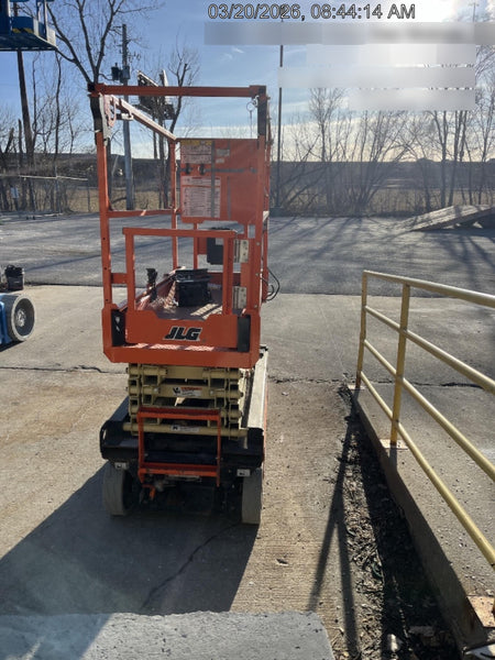 2022 JLG ES1932