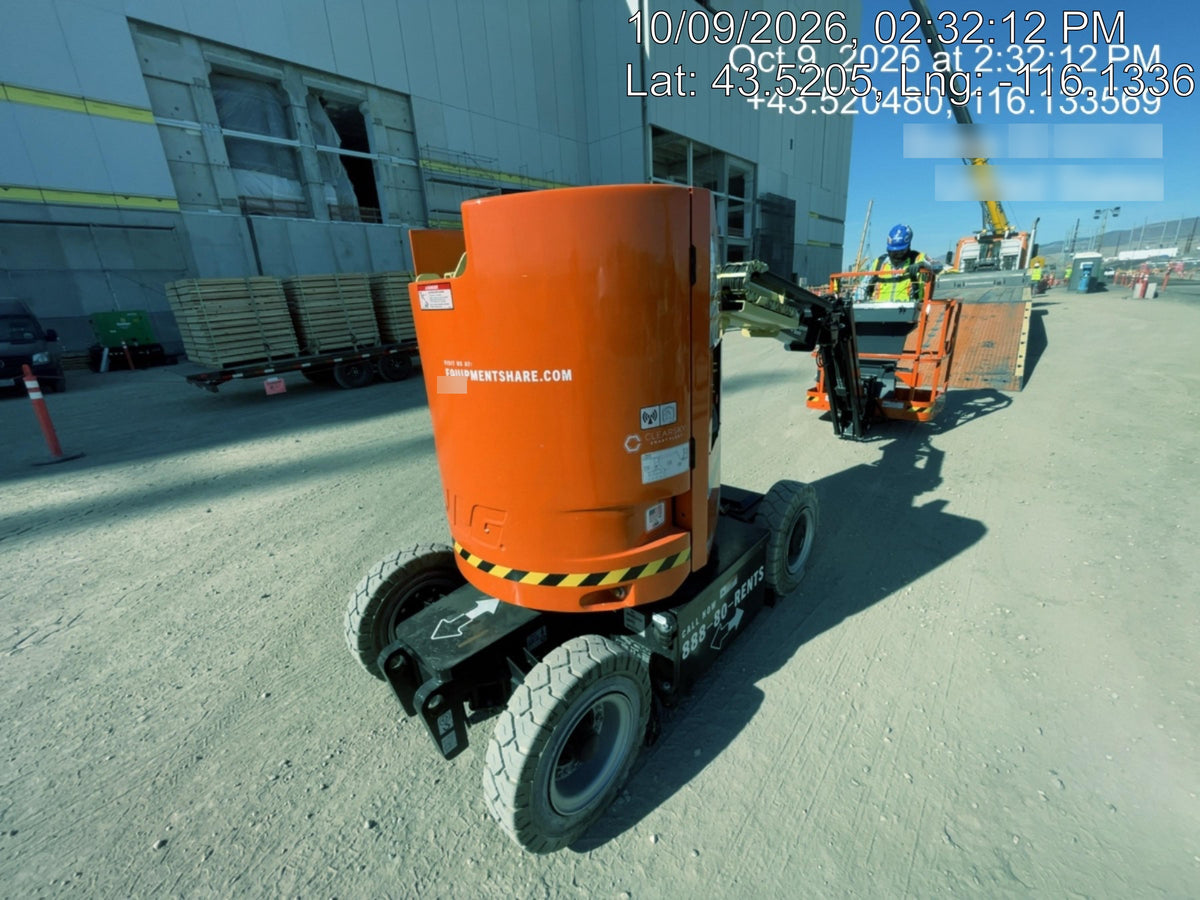2025 JLG E300AJP
