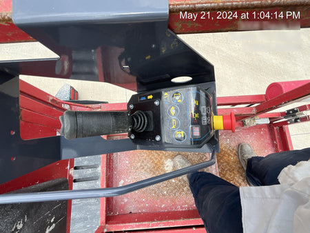 2019 MEC 1330SE MEC 1330SE w/ES Track Hardware, Full Extended 2 Year Warranty