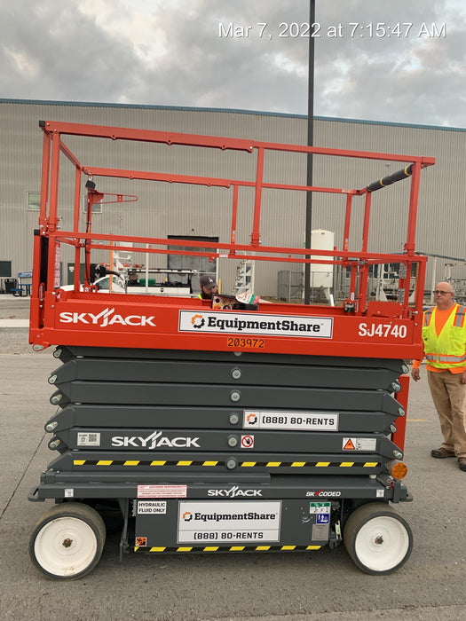 2022 SKYJACK SJ4740