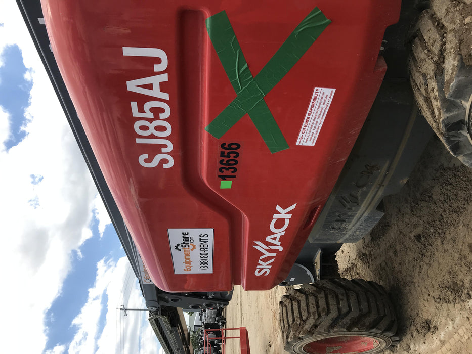 2018 Skyjack SJ85 AJ Skyjack SJ85 AJ, FF Tires, WRDY Generator, Beacon