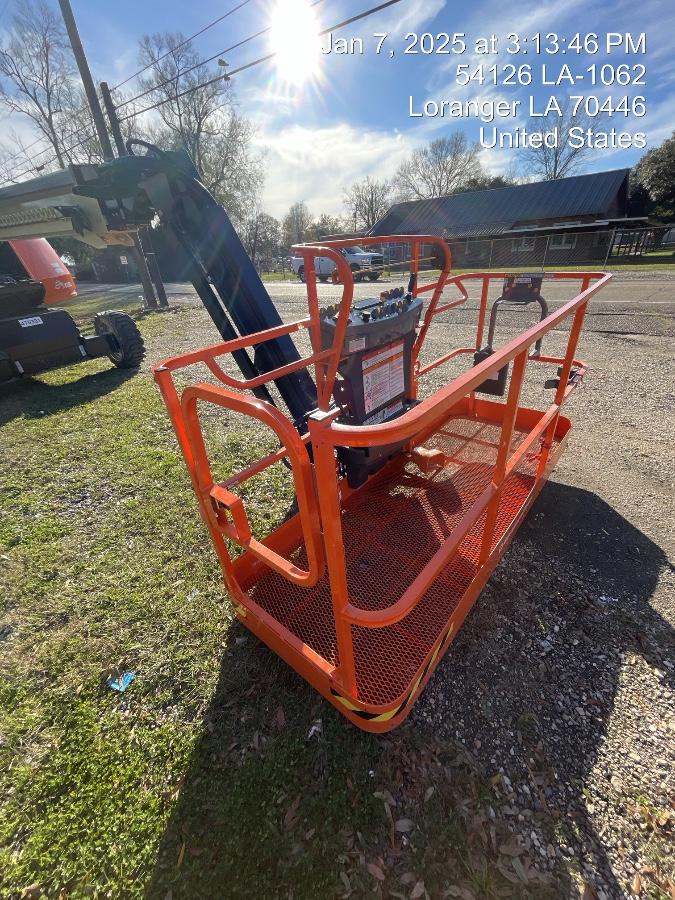 2024 JLG 660SJ