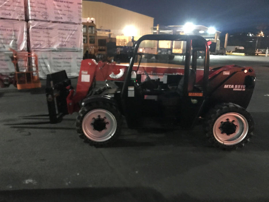 2020 Manitou MTA5519 Canopy, Solid Tires, Work Lights, Beacon, Aux Hydraulics, Back up Alarm, Mirrors, ES Keypad