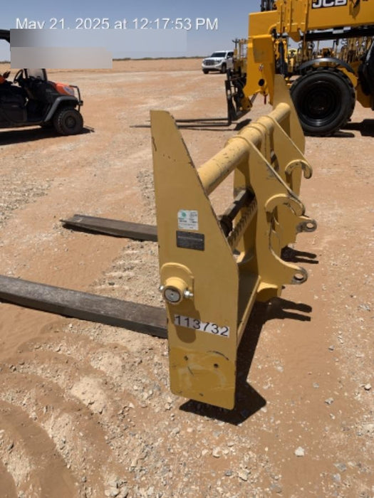 2020 JOHN DEERE 96" Loader Fork Carriage - John Deere