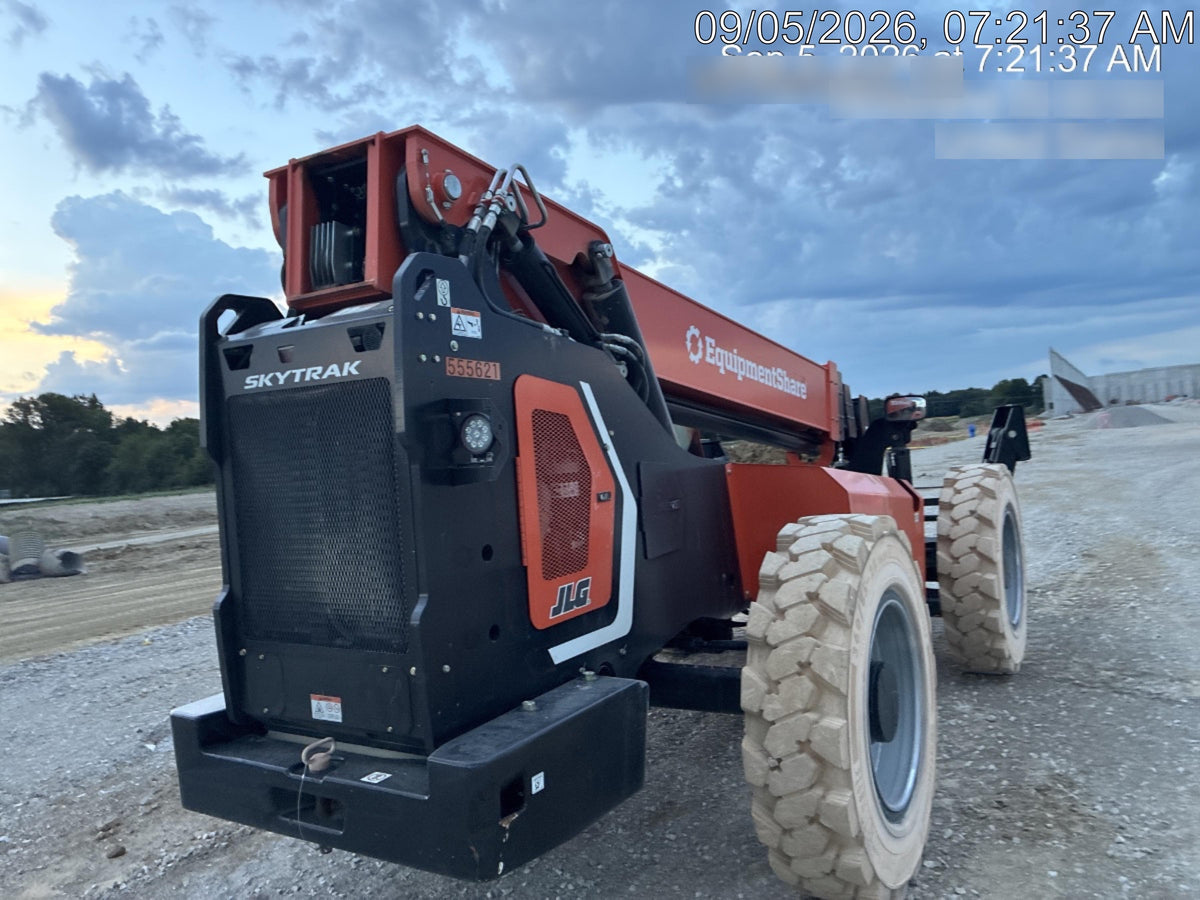 2025 SKYTRAK 10054