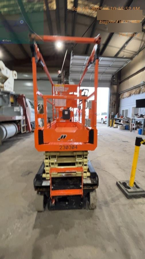 2022 JLG ES1932