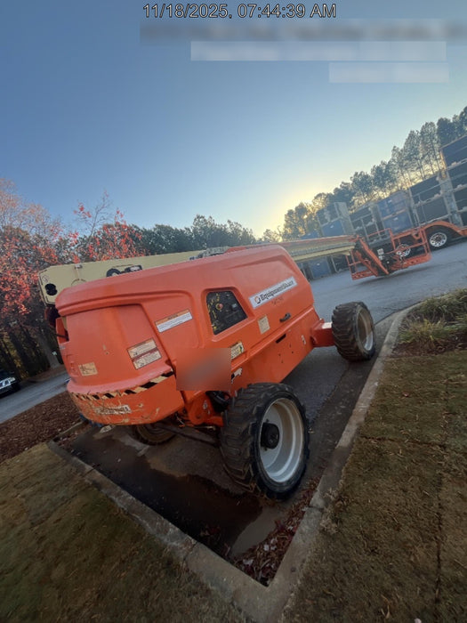 2020 JLG 660SJ