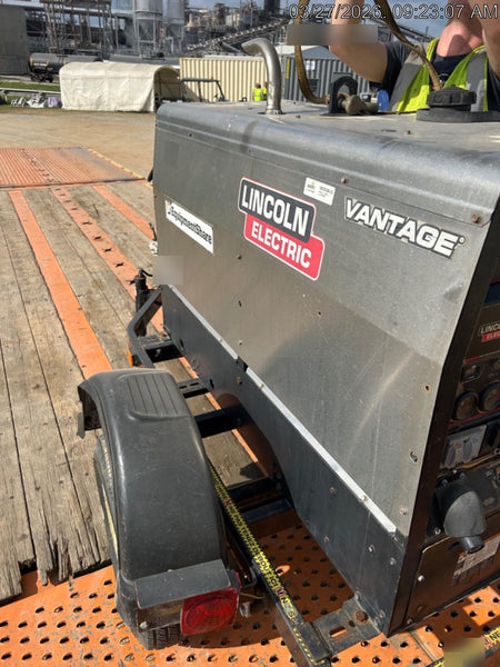2019 Lincoln Electric Vantage 322 Welder Ready-Pak 3, Two wheel trailer, Fender and Light kit, Cable Rack