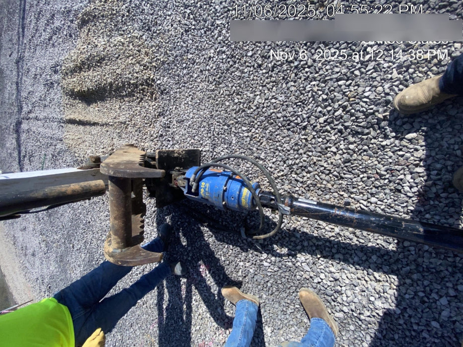 2023 AUGER TORQUE 3300-30