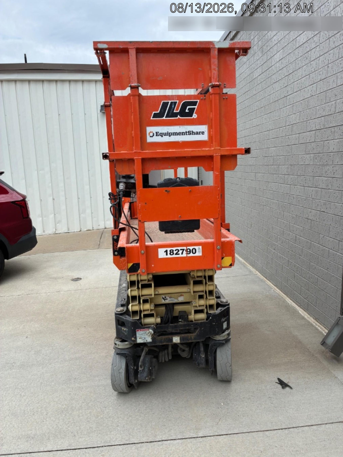 2021 JLG ES1932
