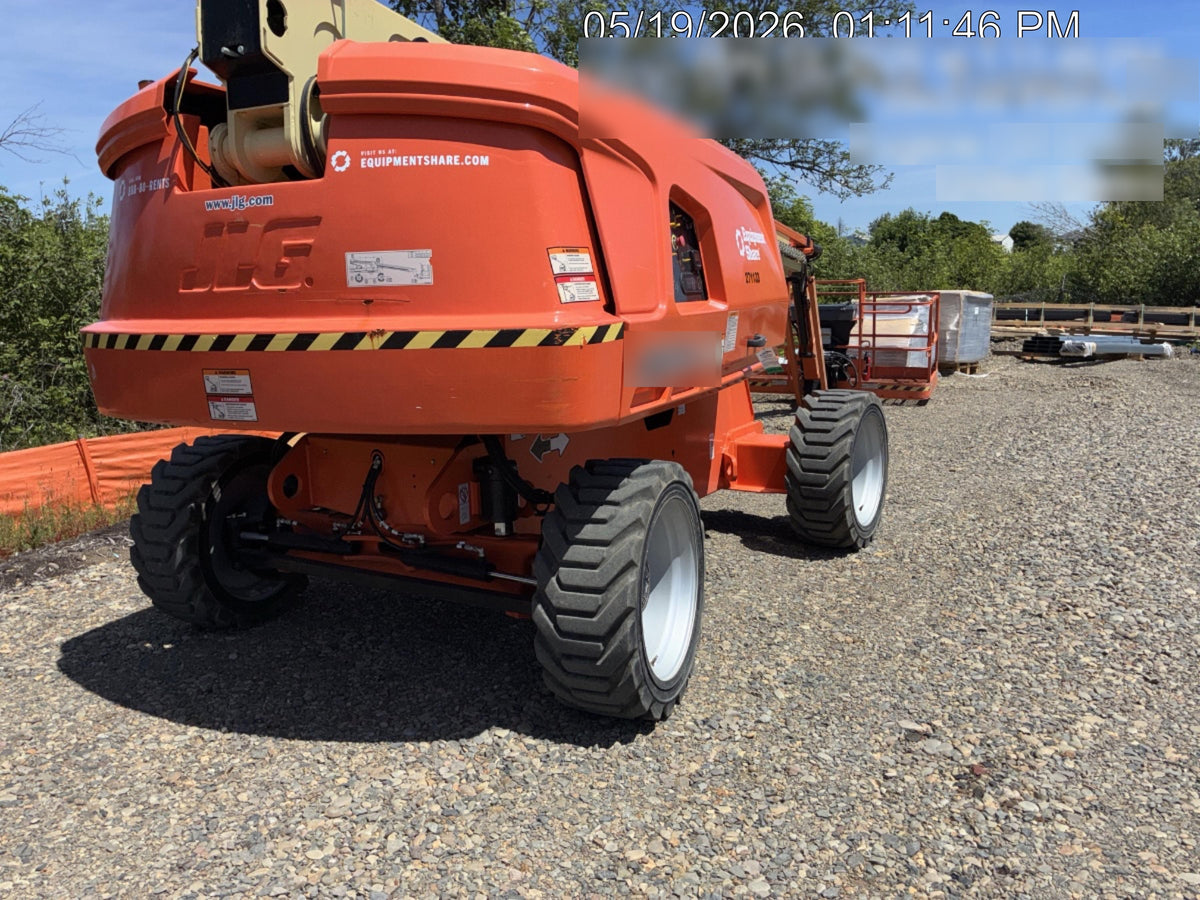 2022 JLG 660SJ