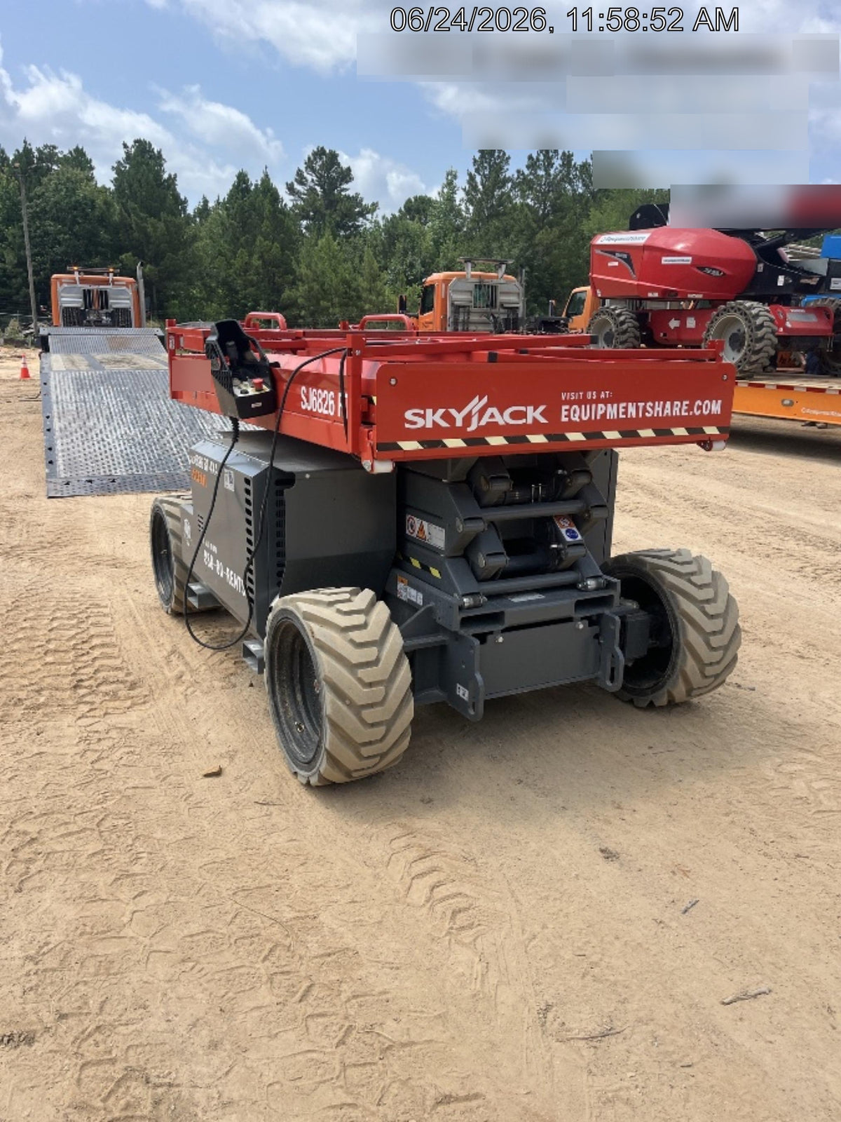 2025 SKYJACK SJ6826 RT