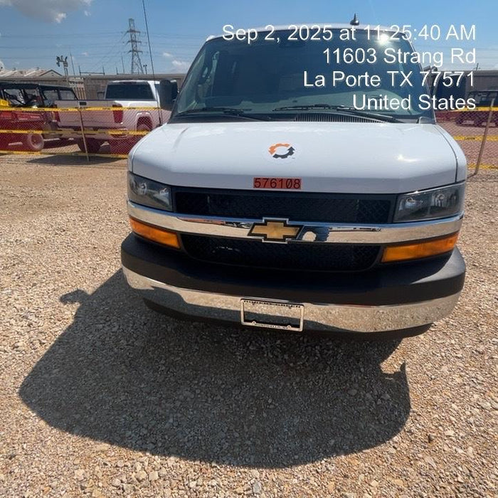 2025 CHEVROLET Express Van - Rental