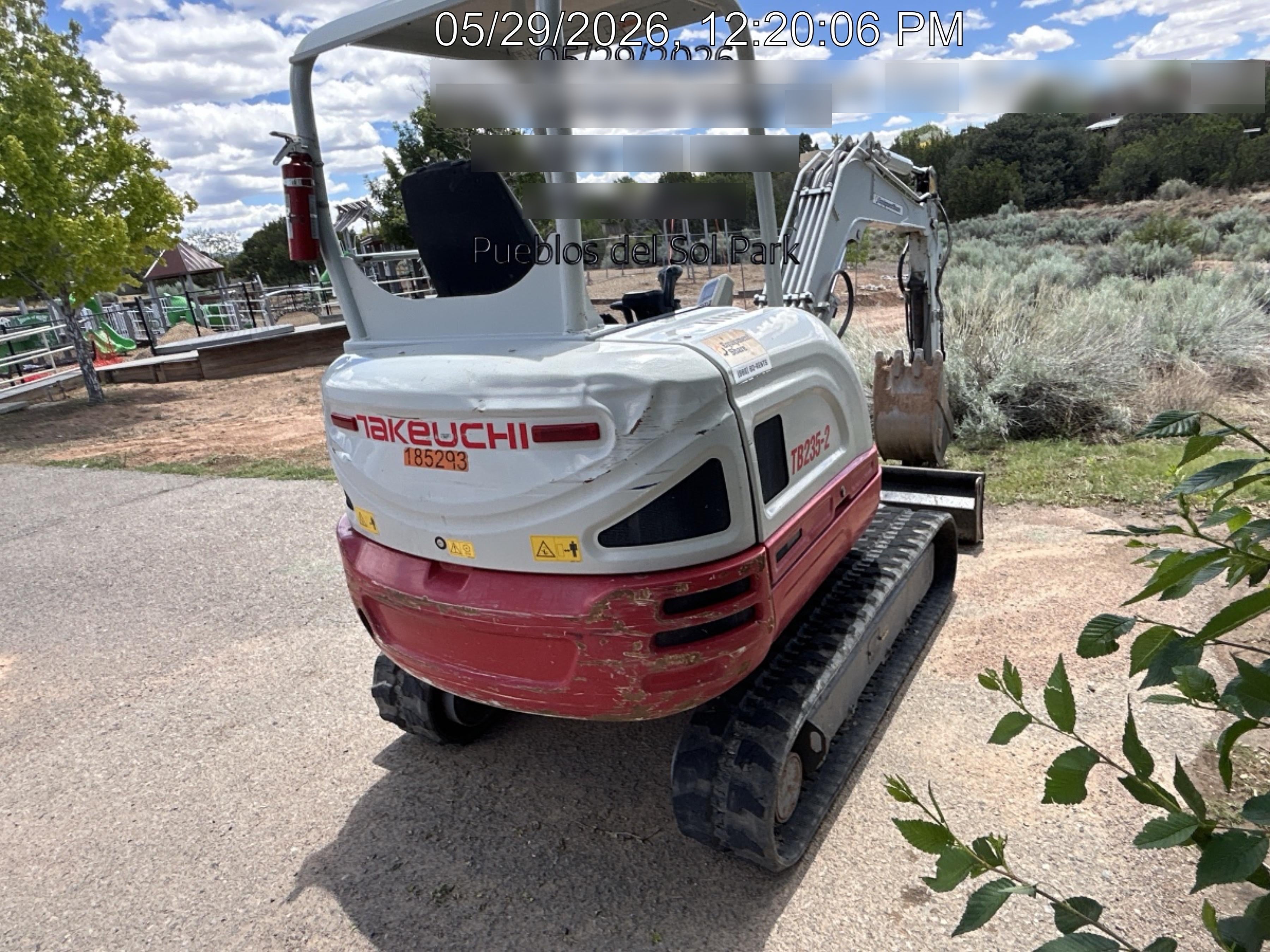 2021 TAKEUCHI TB235-2R