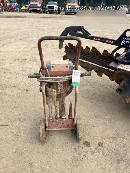 2020 HILTI TE 3000-AVR