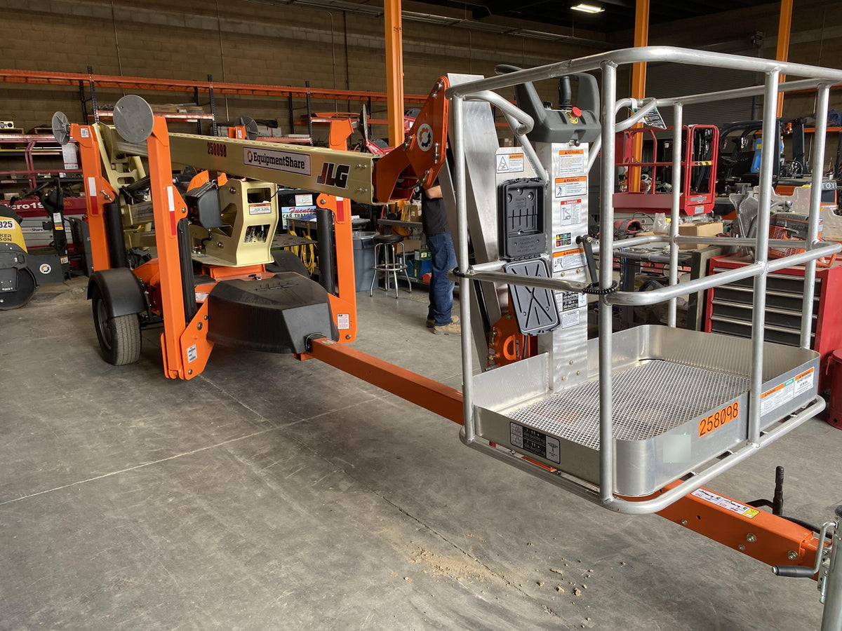 2022 JLG T500J
