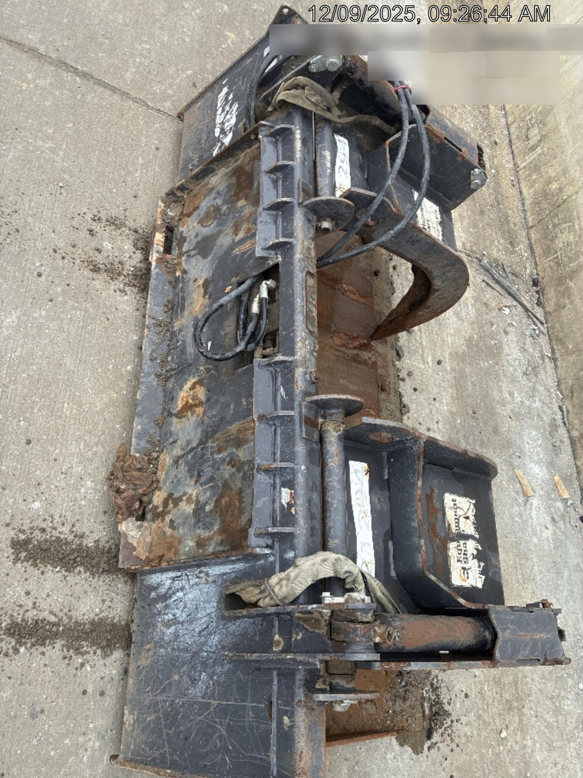 2018 PALADIN 76" Scrap Grapple Bucket - Paladin