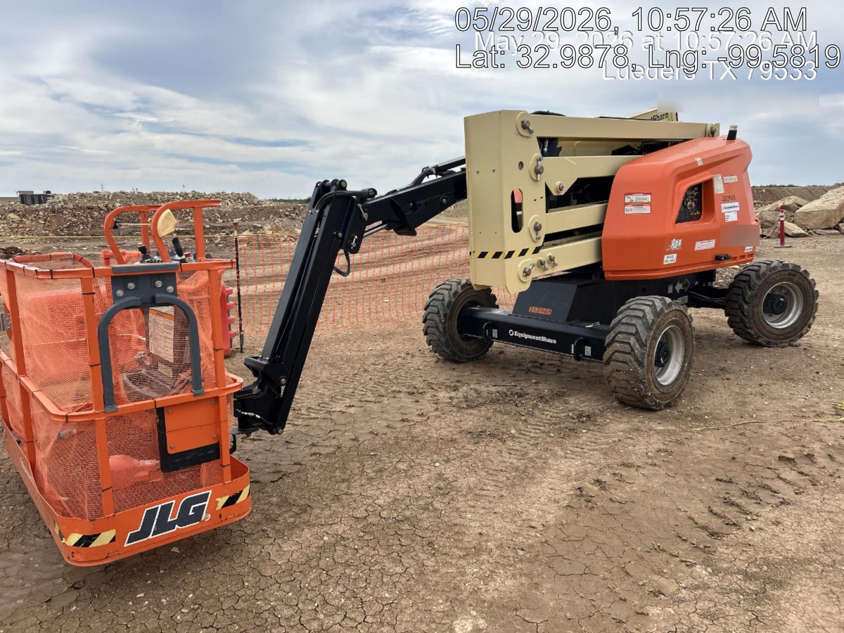2023 JLG 450AJ