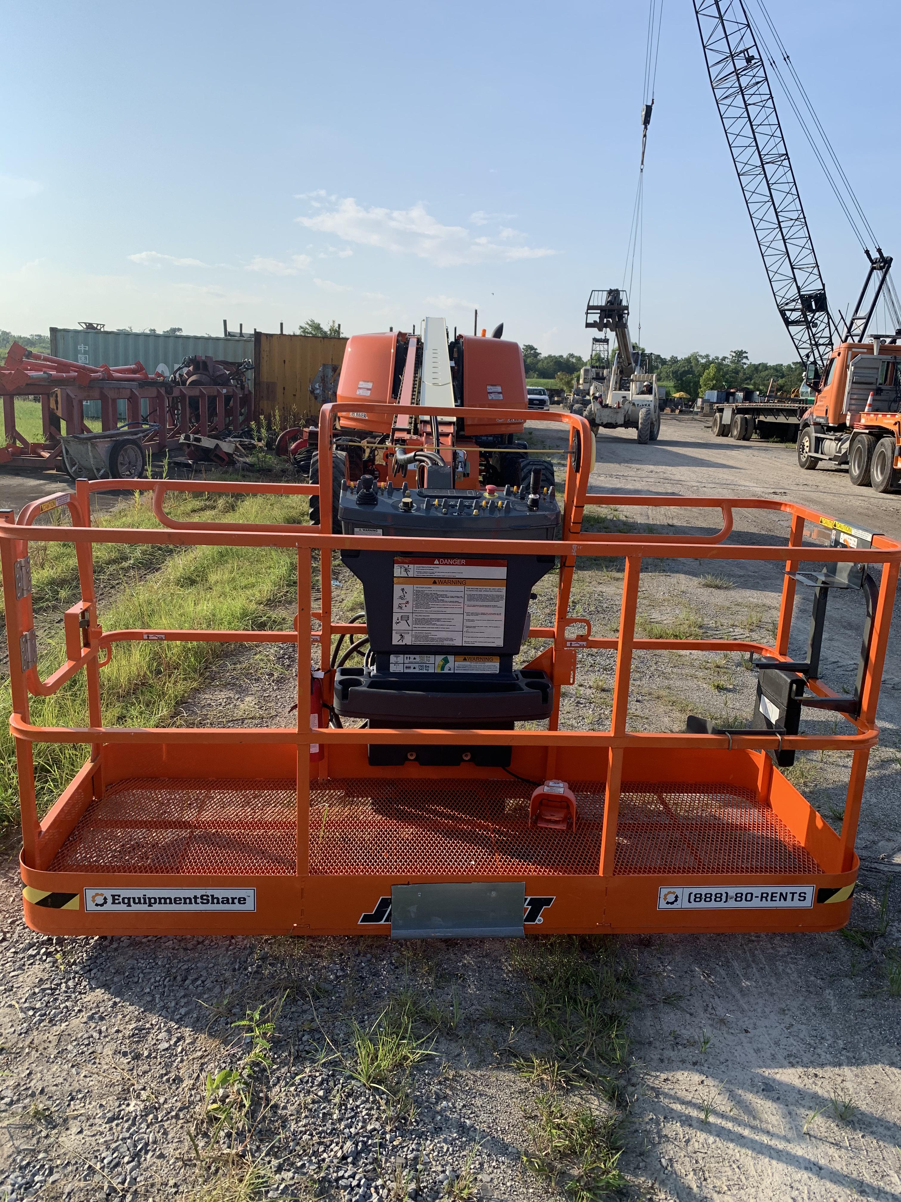 2021 JLG 660SJ