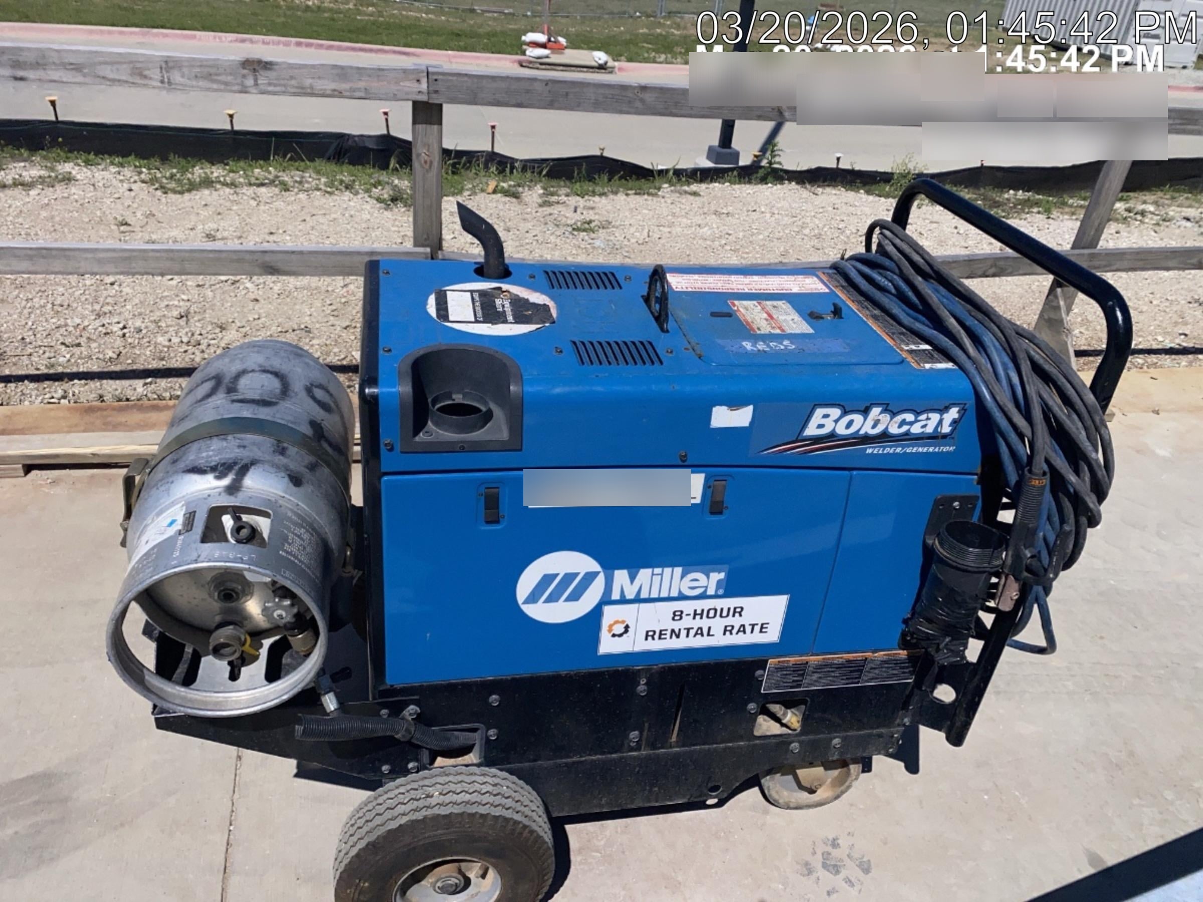 2019 Miller Electric BOBCAT 250 Standard w/Running Gear, Bracket, Hose