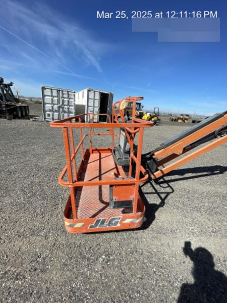 2023 JLG 600AJ