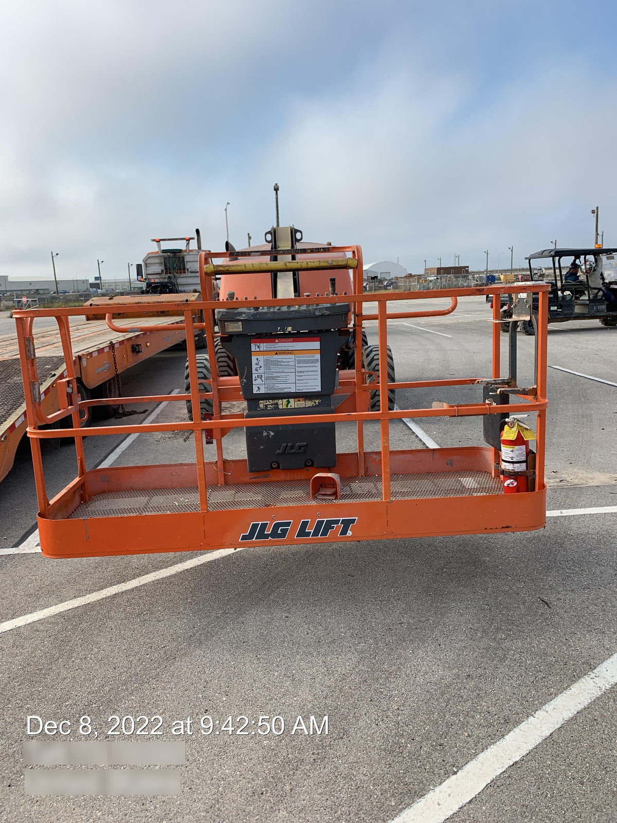2019 JLG 400S