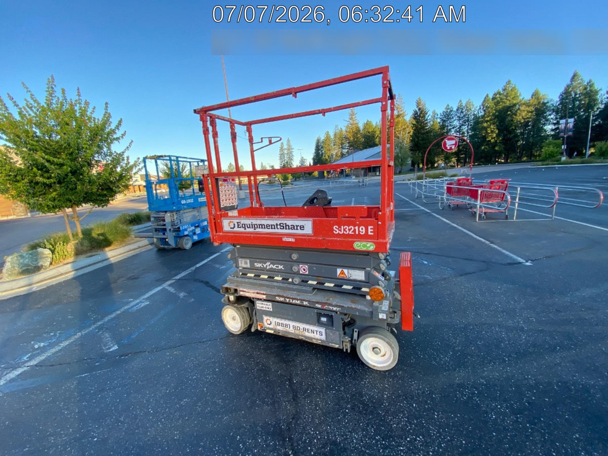 2023 SKYJACK SJ3219