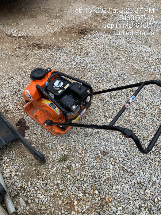 2022 Multiquip MVC88VTHW Plate Compactor, 20", w/Water Tank, Honda GX160