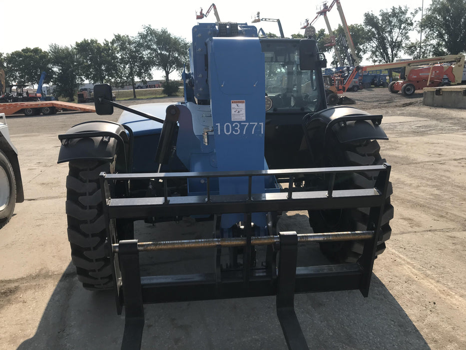 2020 Genie GTH-636 Cab/Heat/Air, Solid Tires, Work Lights, Beacon, Aux Hydraulics, Back up Alarm
