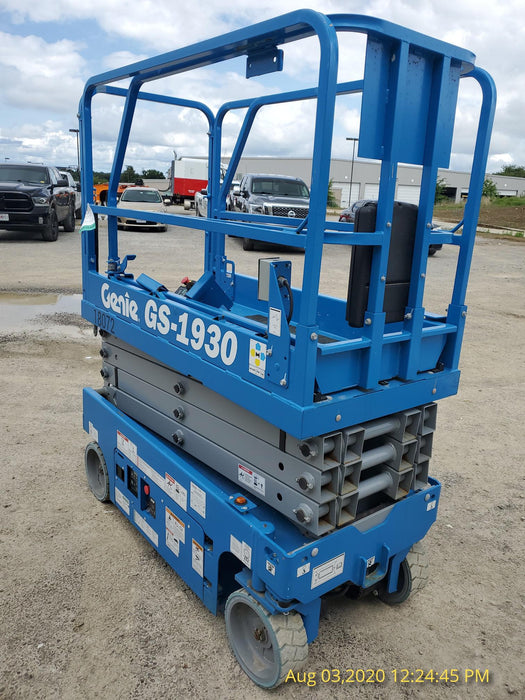 2018 Genie GS-1930 Genie GS-1930 w/Fixed Rail, Chain Entry