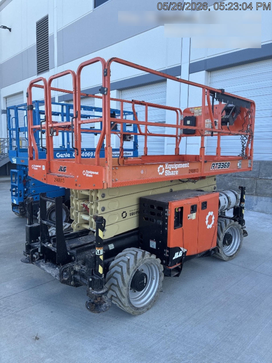 2023 JLG RT3369