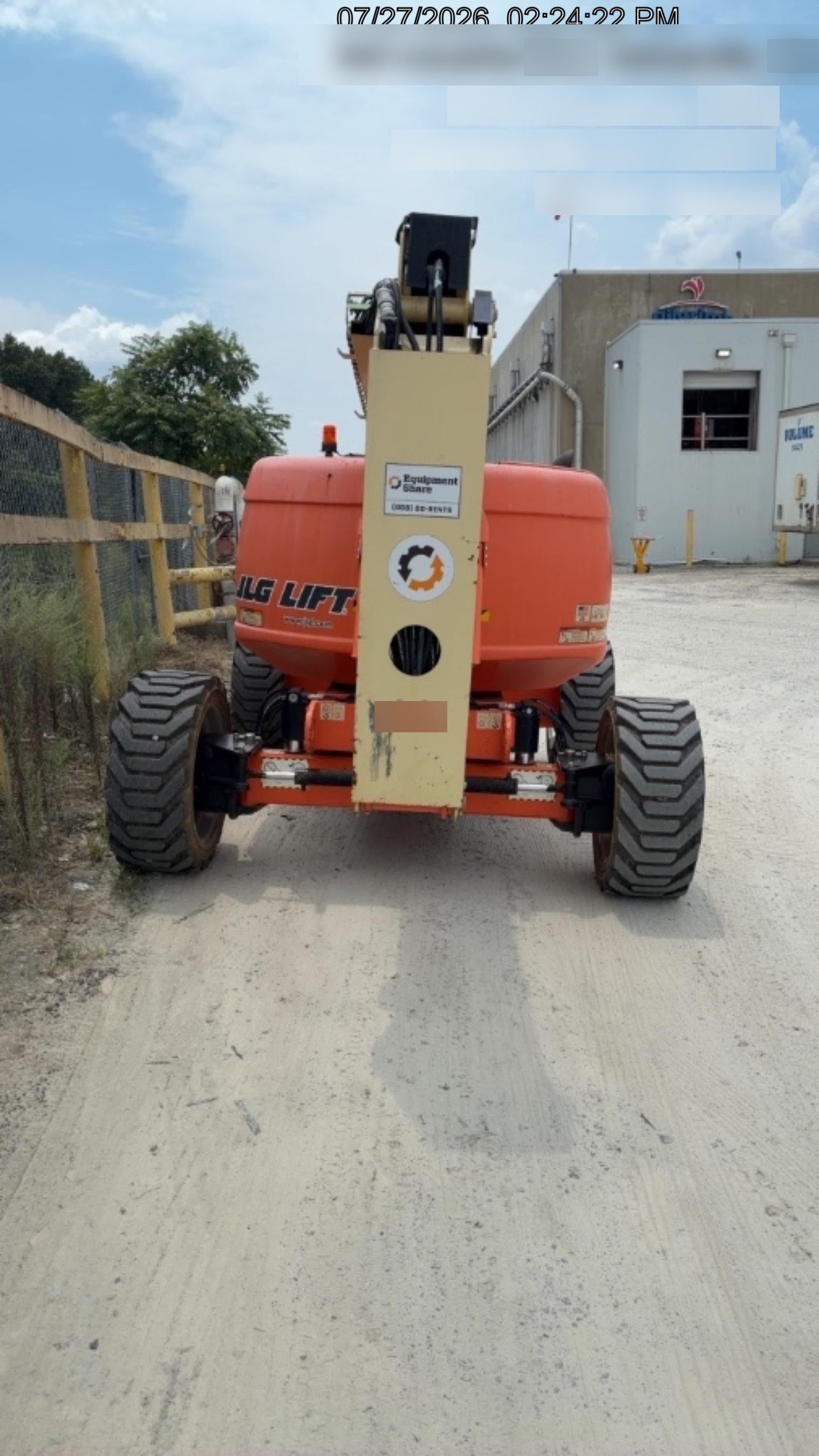 2019 JLG 600AJ