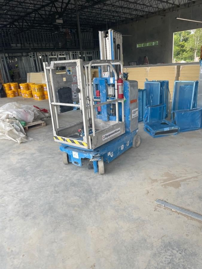 2019 GENIE GR-20