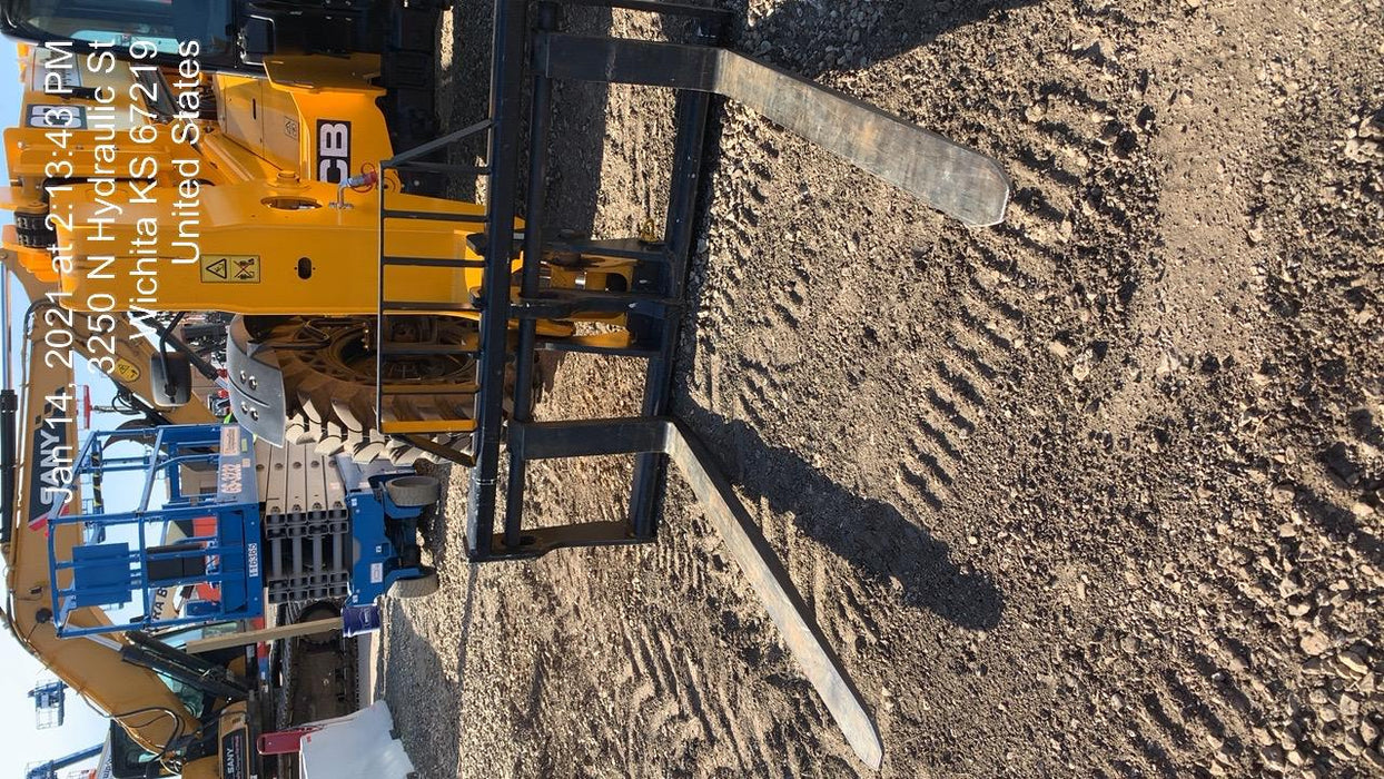 2020 JCB 509-42 Cab/Heat/Air, Solid Tires, Work Lights, Beacon, Aux Hydraulics, Back up Alarm, Lifting Eye, ES Decals