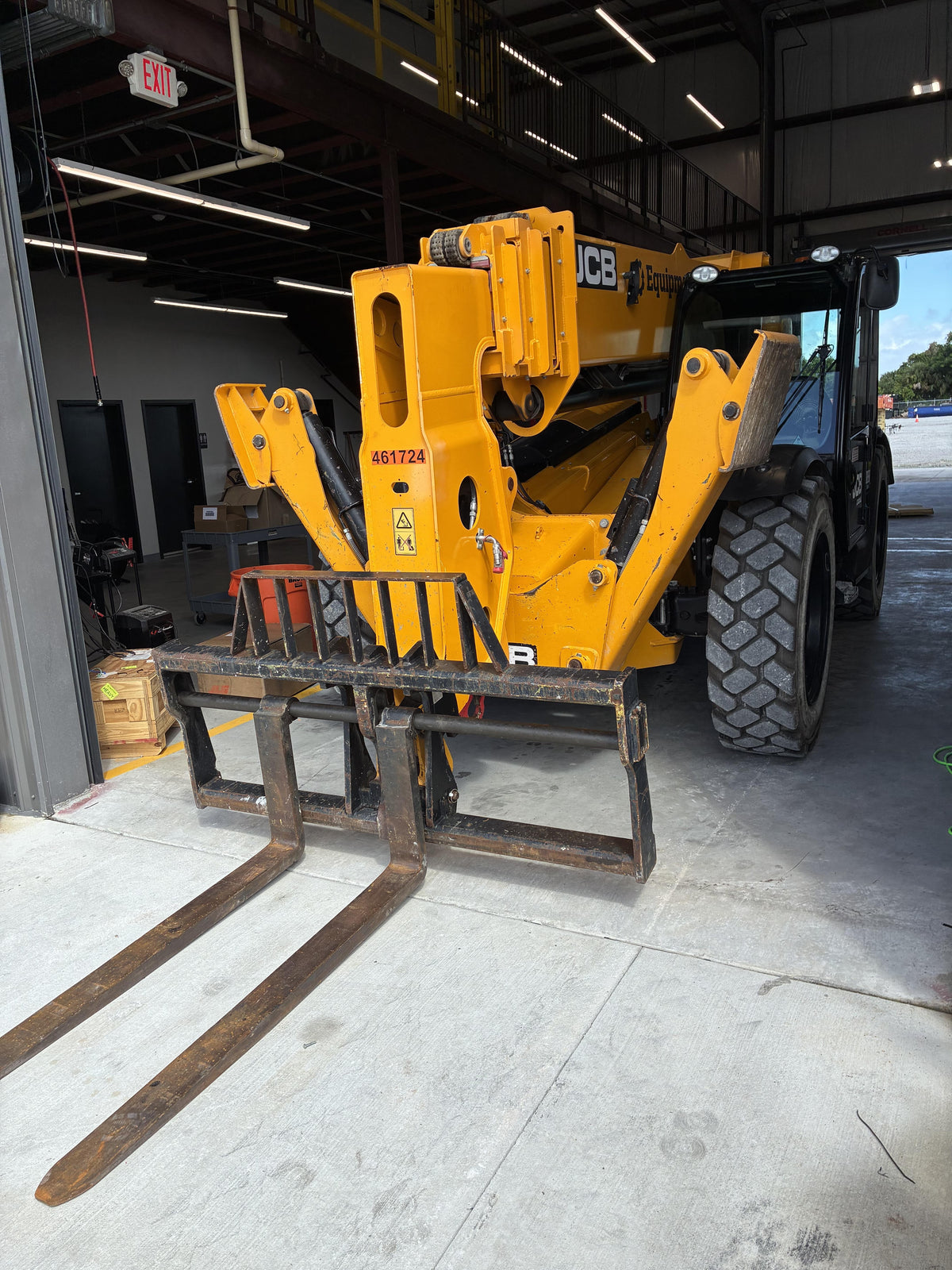 2024 JCB 510-56