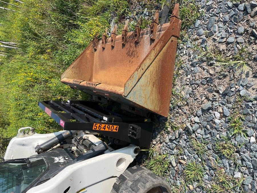 2025 ARROW MATERIAL HANDLING F5100CB-6018