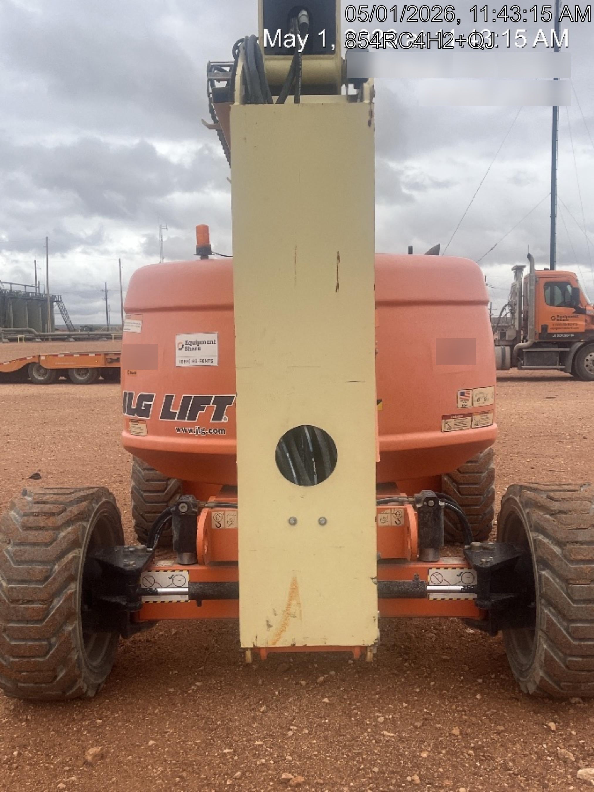 2019 JLG 600AJ