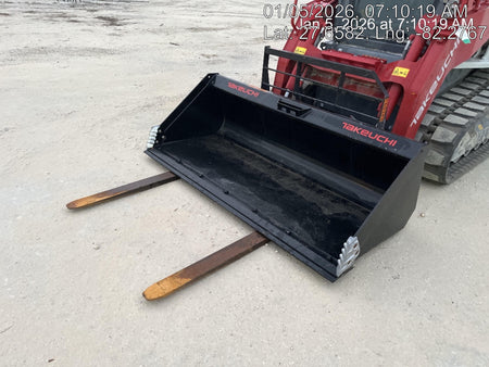 2025 TAKEUCHI 80" Smooth Bucket - Takeuchi