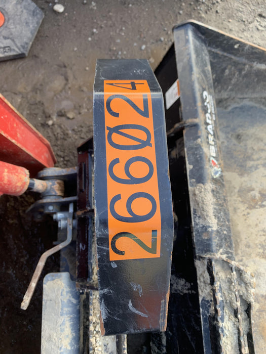 2022 TAKEUCHI 48" Pallet Forks - Takeuchi