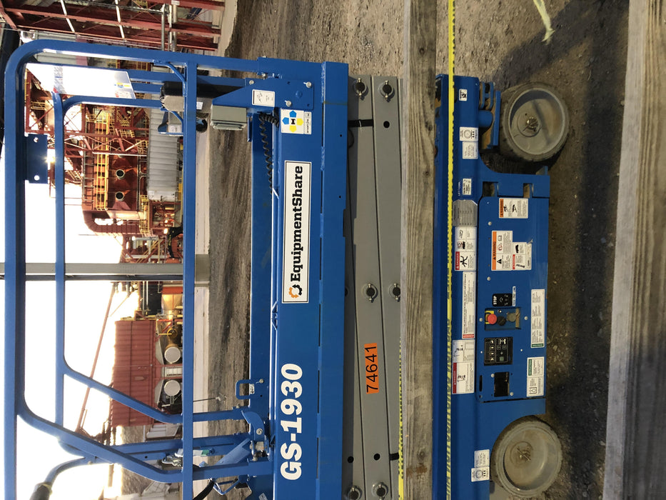 2020 Genie GS-1930 Fixed rails with chain entry gate - Pre A92.20