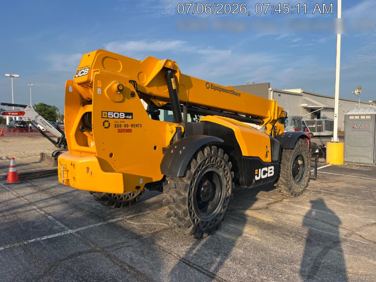 2023 JCB 509-42